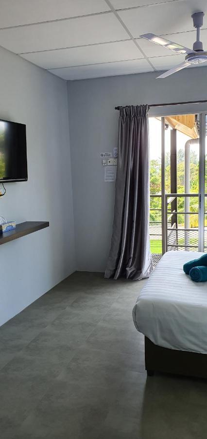Pd Guesthouse Петалинг Джая Екстериор снимка