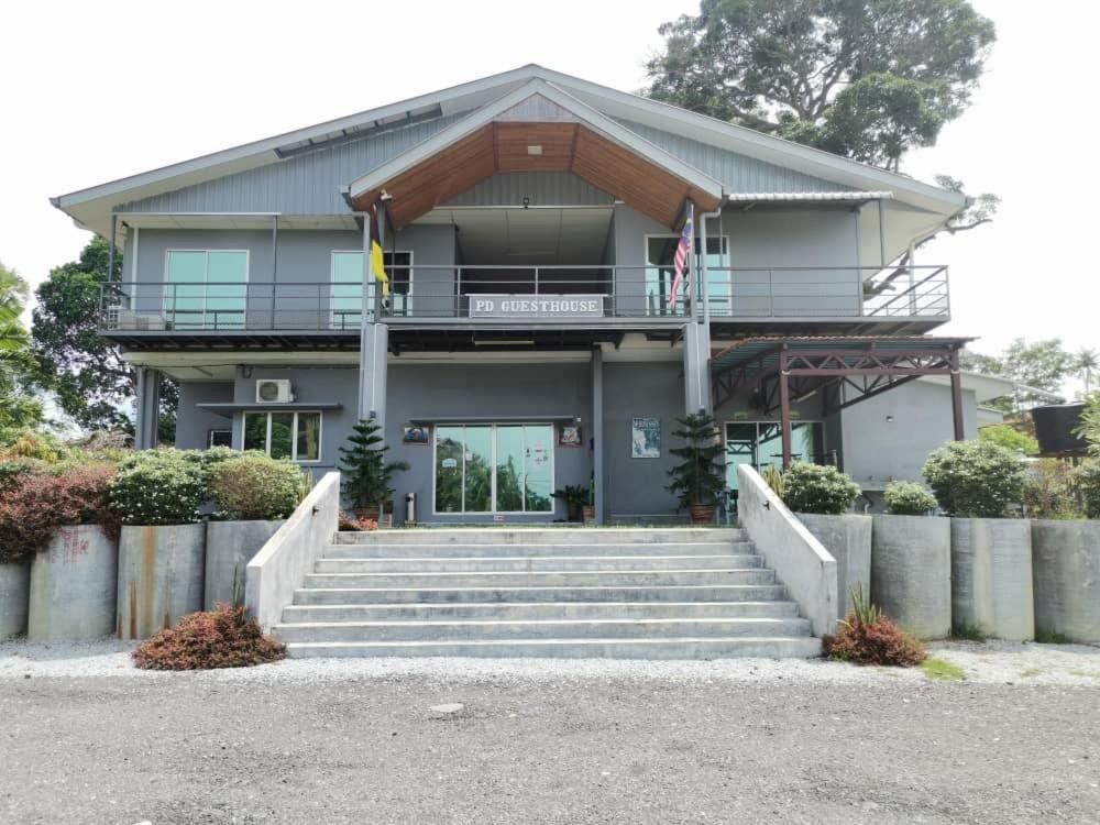 Pd Guesthouse Петалинг Джая Екстериор снимка