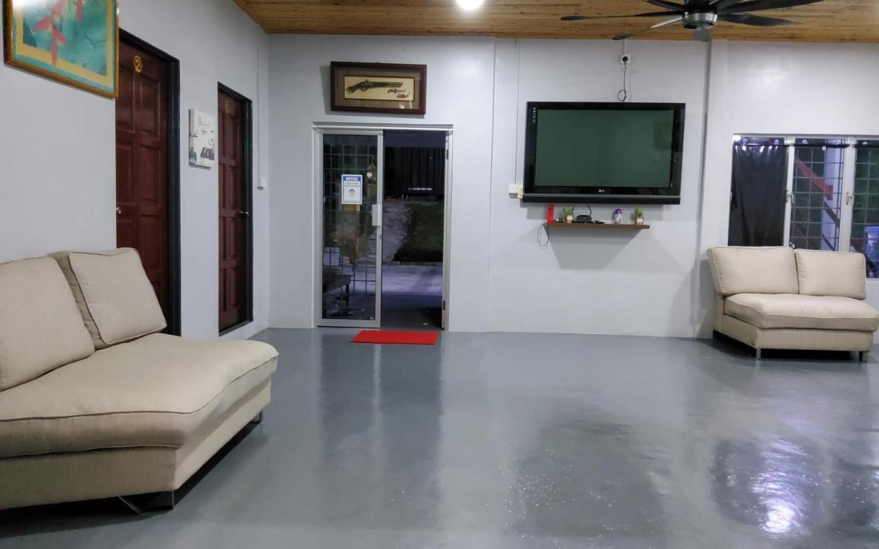 Pd Guesthouse Петалинг Джая Екстериор снимка